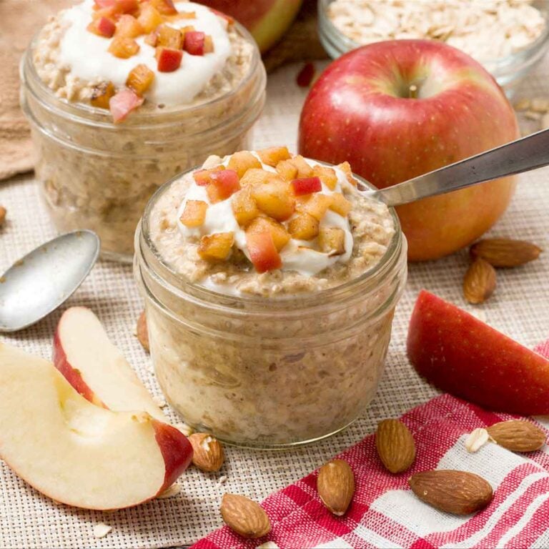 Jar of applesauce overnight oats that taste like apple pie with greek yogurt.